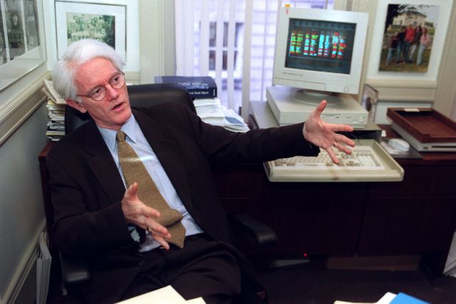 Peter Lynch w swoim gabinecie w siedzibie Fidelity.
