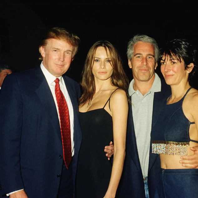 Od lewej: Donald Trump, Melania Knauss (później Trump), Jeffrey Epstein oraz Ghislaine Maxwell. Źródło: TVN24 